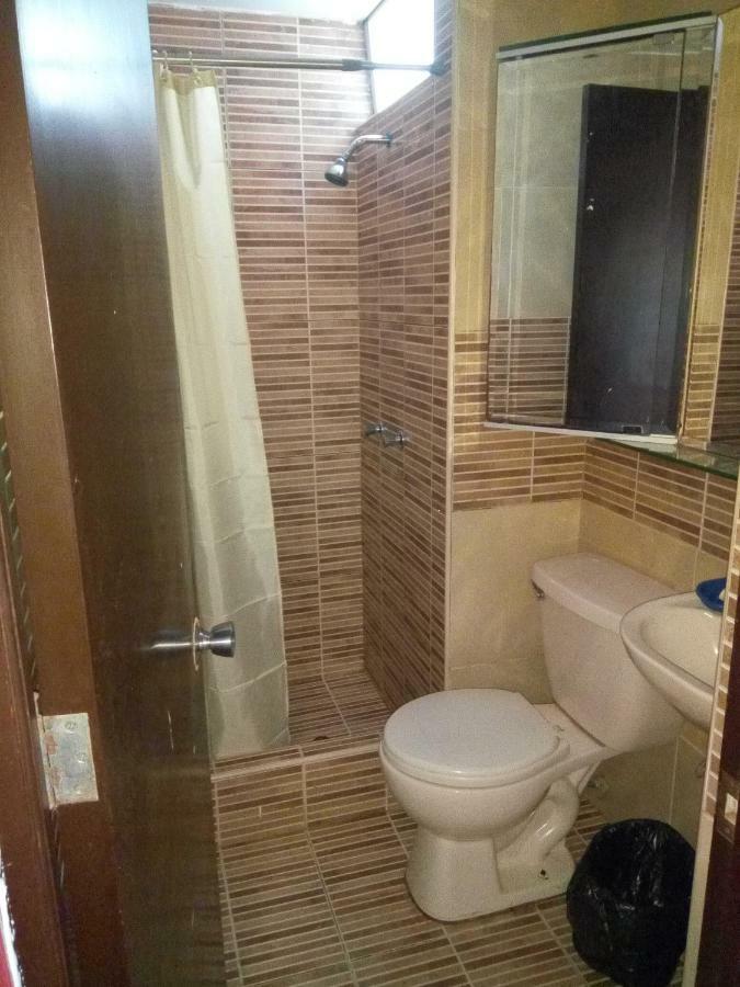 Blue Coast Lima Private Rooms الغرفة الصورة